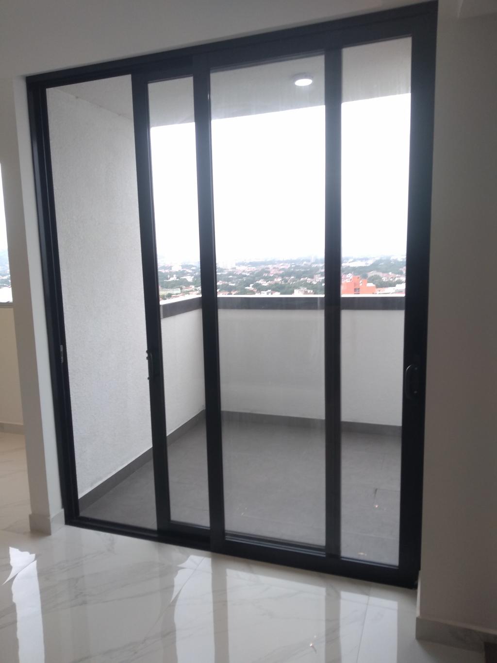 Apartamento en venta en La Riviera, Cúcuta · foto 3 de 22