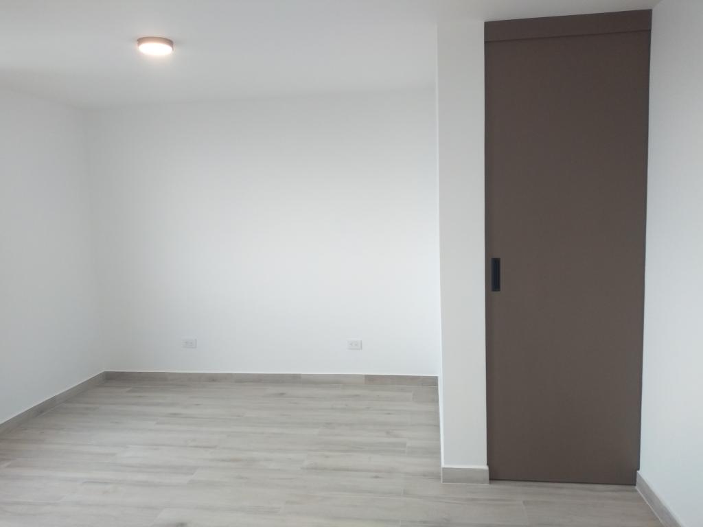 Apartamento en venta en La Riviera, Cúcuta · foto 14 de 22