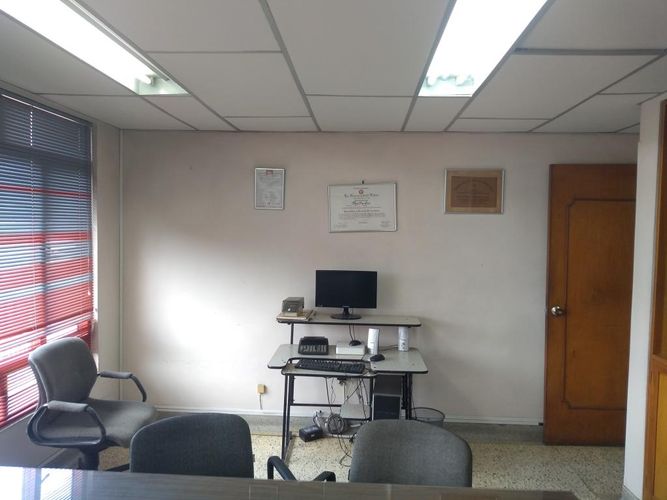 Bodega en venta en Zona Industrial Comuna 5, Cúcuta, 886 m² · foto 10 de 22
