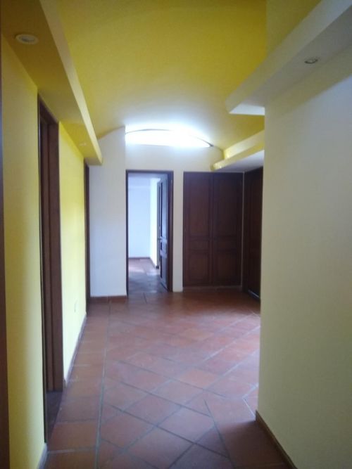 Casa de 4 alcobas en venta en Santander, Villa del Rosario, 229 m² · foto 9 de 24