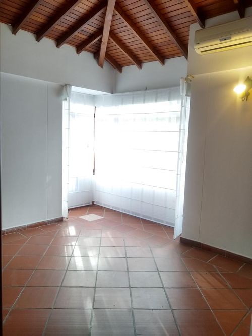 Casa de 4 alcobas en venta en Santander, Villa del Rosario, 229 m² · foto 13 de 24