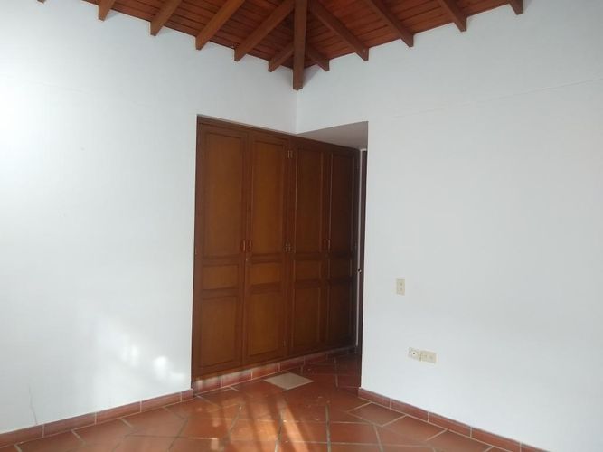 Casa de 4 alcobas en venta en Santander, Villa del Rosario, 229 m² · foto 18 de 24
