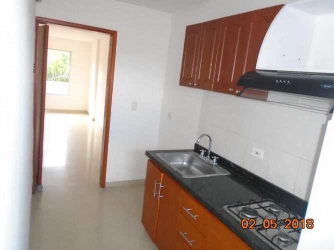 Apartamento en venta en La Riviera, Cúcuta · foto 3 de 13