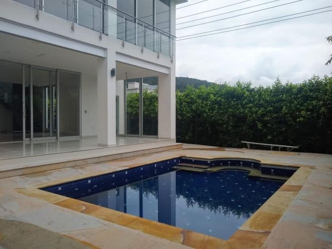 Casa de 5 alcobas en venta en Mirador Campestre, Cúcuta, 497 m² · foto 23 de 24