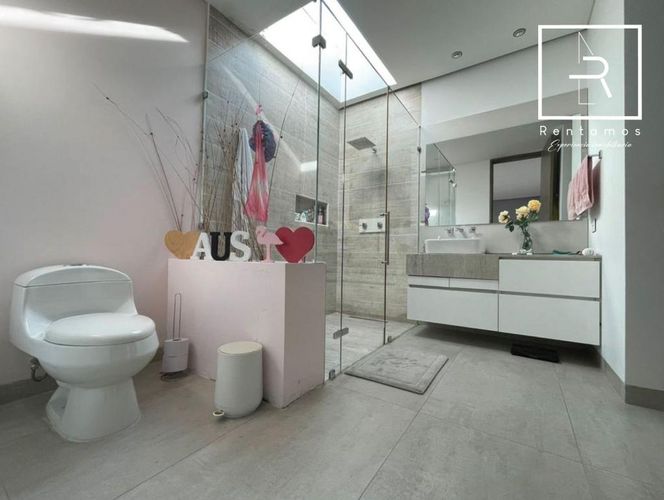Casa de 5 alcobas en venta en Llano Grande, Rionegro, 800 m² · foto 15 de 24