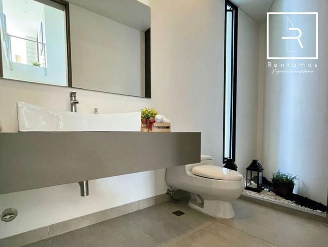 Casa de 5 alcobas en venta en Llano Grande, Rionegro, 800 m² · foto 18 de 24