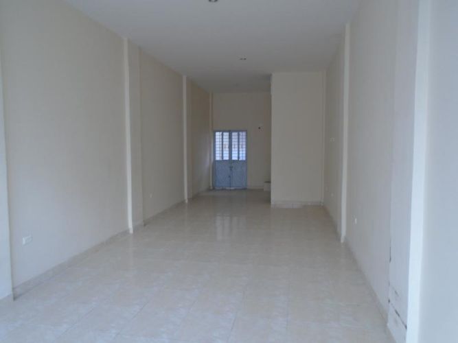 Casa de 8 alcobas en venta en Lleras Restrepo, Cúcuta, 425 m² · foto 3 de 24