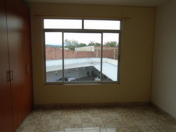 Casa de 8 alcobas en venta en Lleras Restrepo, Cúcuta, 425 m² · foto 24 de 24