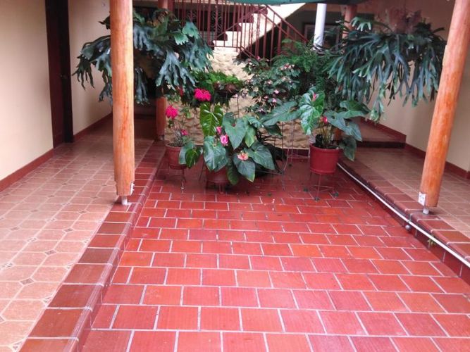 Casa en venta en La Riviera, Cúcuta · foto 4 de 14