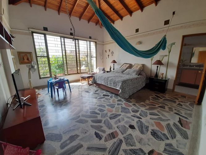 Casa de 6 alcobas en venta en La Riviera, Cúcuta, 300 m² · foto 22 de 24