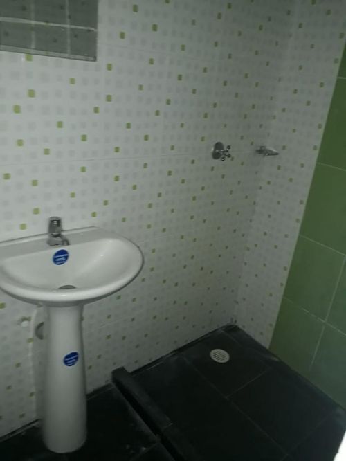 Casa de 12 alcobas en venta en Lleras Restrepo, Cúcuta, 500 m² · foto 21 de 23