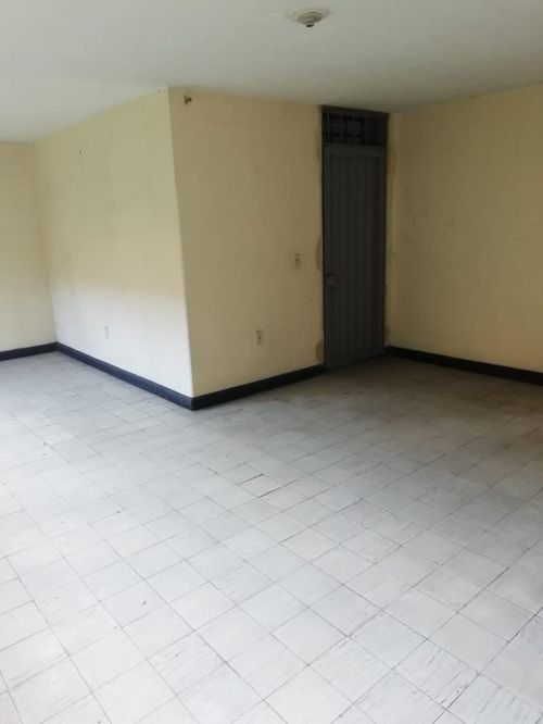 Local en venta en Centro, Cúcuta, 326 m² · foto 18 de 19