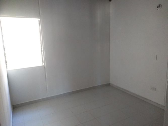 Casa de 3 alcobas en venta en Colinas De Vista Hermosa, Villa del Rosario, 84 m² · foto 10 de 10