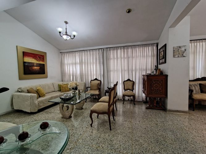 Casa en venta en Lleras Restrepo, Cúcuta · foto 5 de 24