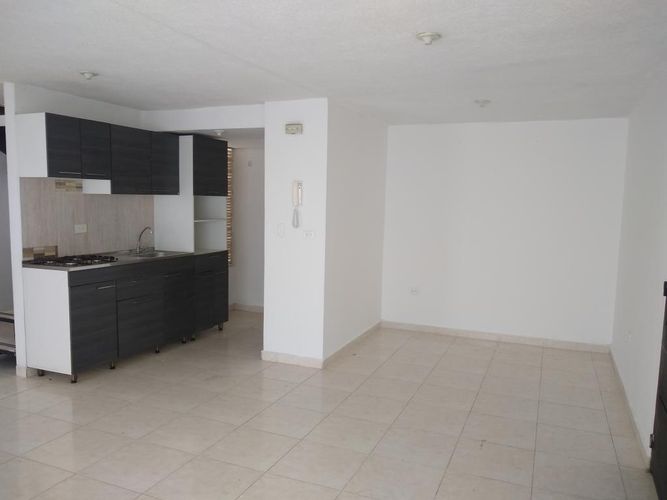 Apartamento de 3 alcobas en venta en Sector Sur, Los Patios, 97 m² · foto 9 de 24
