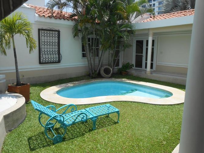 Casa en venta en La Riviera, Cúcuta · foto 9 de 24