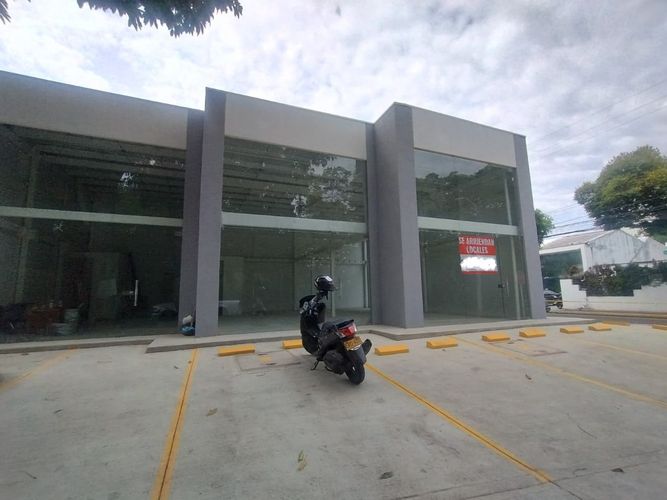 Local en arriendo en Ciudad Jardin, Cali, 100 m² · foto 4 de 11