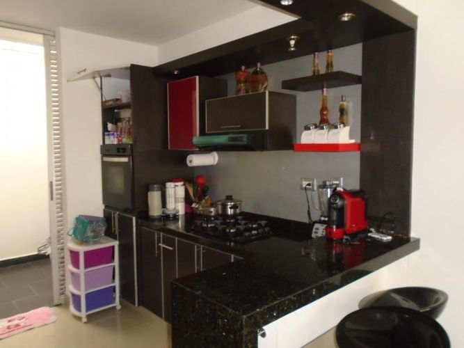 Casa de 4 alcobas en venta en Colinas De Vista Hermosa, Villa del Rosario, 252 m² · foto 4 de 24
