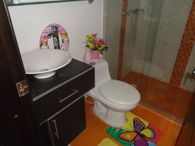 Casa de 4 alcobas en venta en Colinas De Vista Hermosa, Villa del Rosario, 252 m² · foto 11 de 24