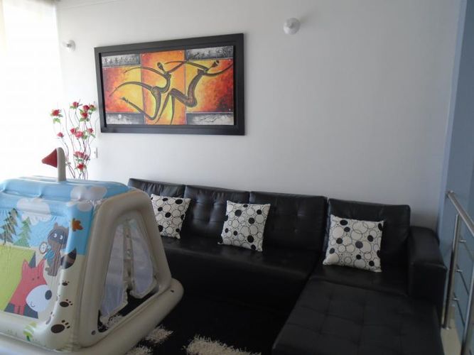 Casa de 4 alcobas en venta en Colinas De Vista Hermosa, Villa del Rosario, 252 m² · foto 12 de 24