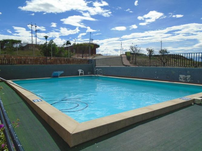 Casa de 4 alcobas en venta en Colinas De Vista Hermosa, Villa del Rosario, 252 m² · foto 24 de 24