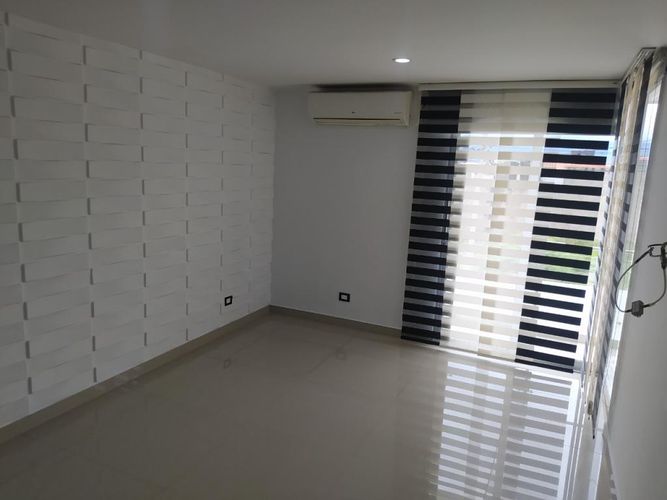 Casa de 4 alcobas en venta en Colinas De Vista Hermosa, Villa del Rosario, 145 m² · foto 18 de 24