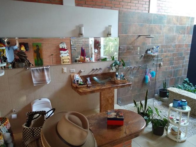 Casa de 3 alcobas en venta en California, Los Patios, 480 m² · foto 19 de 23