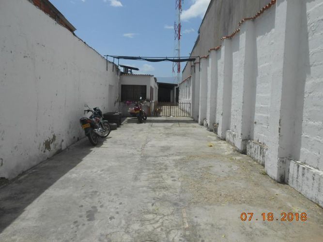 Bodega en venta en Callejon, Cúcuta, 514 m² · foto 2 de 18