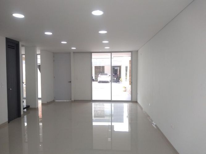 Casa de 4 alcobas en venta en Patios Centro, Los Patios, 205 m² · foto 2 de 24