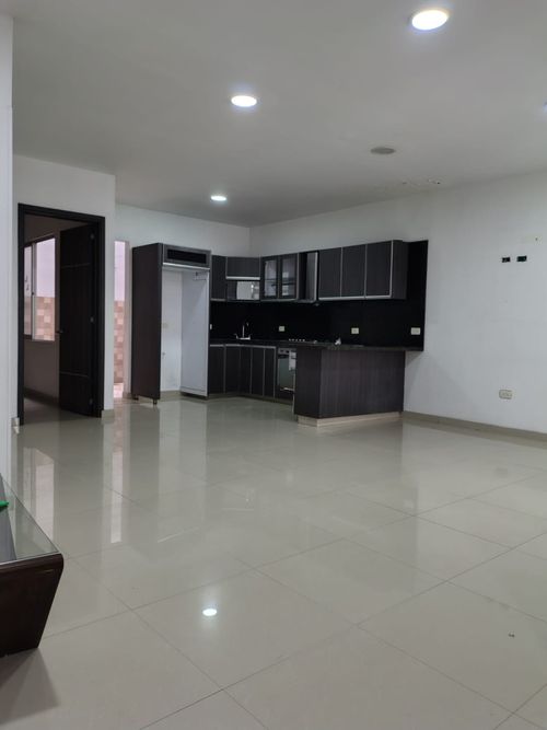 Casa de 4 alcobas en venta en La Riviera, Cúcuta, 120 m² · foto 2 de 9