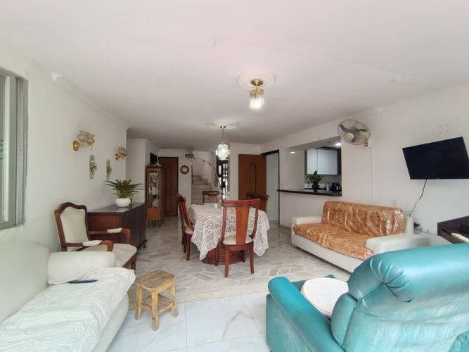 Casa de 3 alcobas en venta en Bellavista, Villa del Rosario, 250 m² · foto 3 de 24