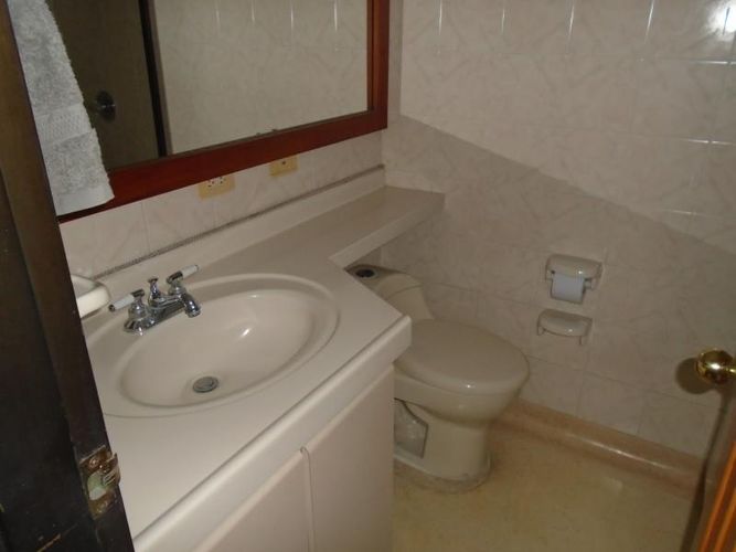 Casa en venta en La Riviera, Cúcuta · foto 17 de 24
