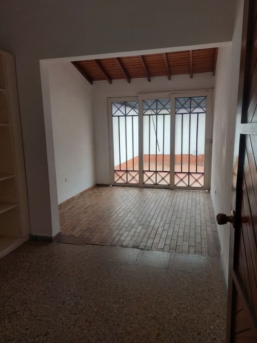 Casa de 3 alcobas en venta en Popular, Cúcuta, 298 m² · foto 20 de 24