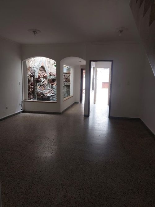 Casa de 3 alcobas en venta en Popular, Cúcuta, 298 m² · foto 22 de 24