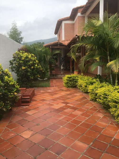 Casa de 5 alcobas en venta en California, Los Patios, 1979 m² · foto 6 de 24