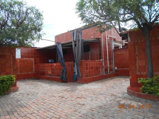 Casa de 20 alcobas en venta en Patios Centro, Los Patios, 800 m² · foto 6 de 10