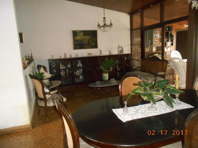 Casa de 4 alcobas en venta en Caobos, Cúcuta, 429 m² · foto 4 de 18