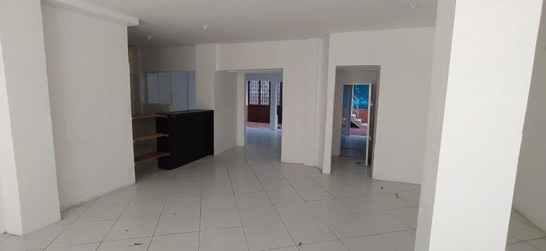 Local en venta en Lleras Restrepo, Cúcuta, 320 m² · foto 15 de 23