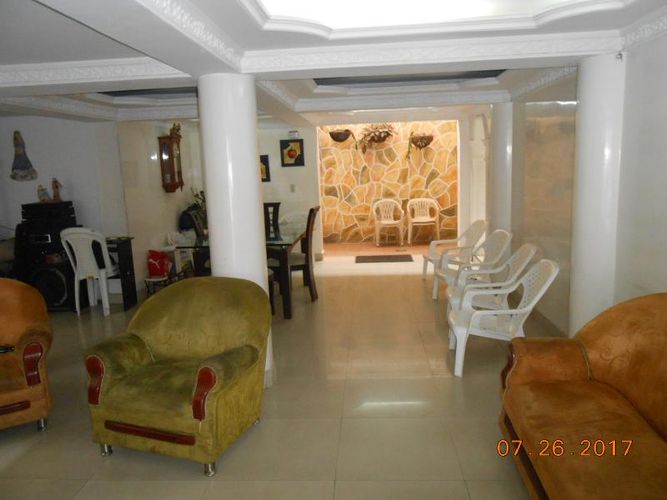 Casa en venta en Popular, Cúcuta · foto 2 de 24