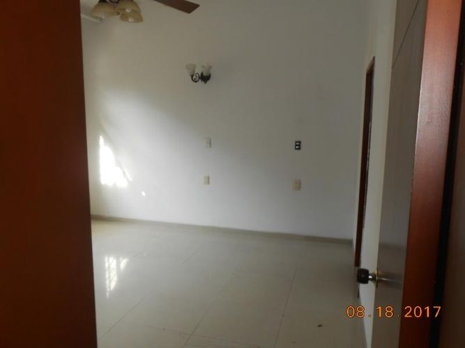 Casa de 5 alcobas en venta en Quinta Oriental, Cúcuta, 270 m² · foto 6 de 21