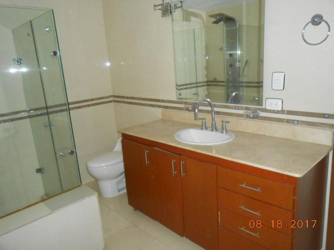 Casa de 5 alcobas en venta en Quinta Oriental, Cúcuta, 270 m² · foto 21 de 21