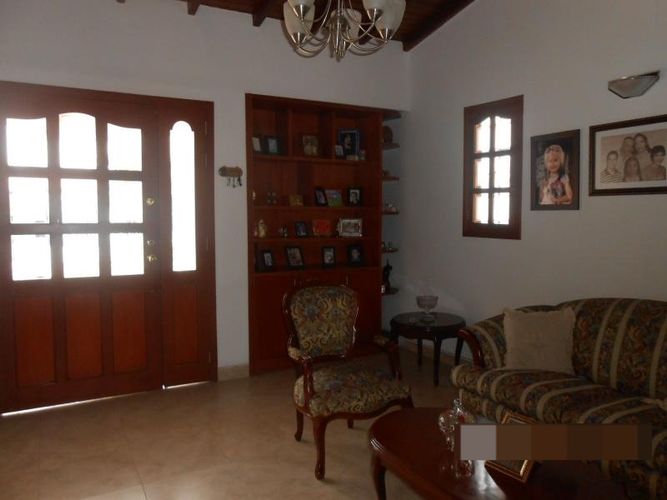 Casa de 4 alcobas en venta en Bellavista, Los Patios, 600 m² · foto 8 de 24