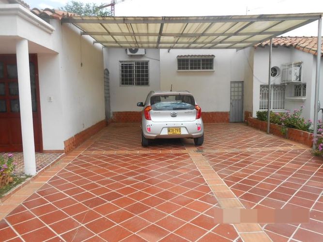 Casa de 4 alcobas en venta en Bellavista, Los Patios, 600 m² · foto 13 de 24