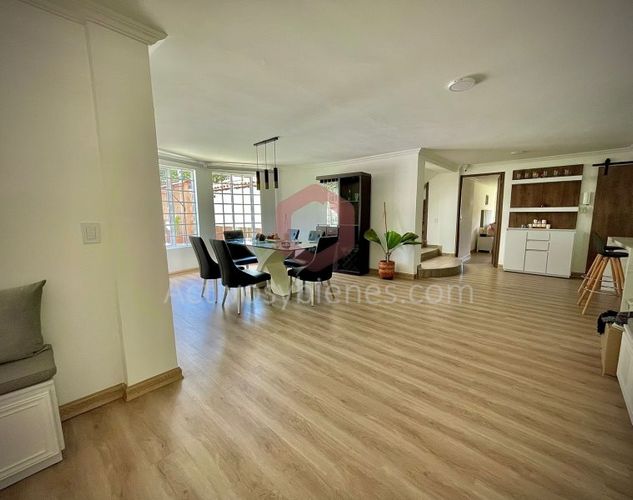 Casa de 5 alcobas en venta en Guarne, 1300 m² · foto 9 de 24