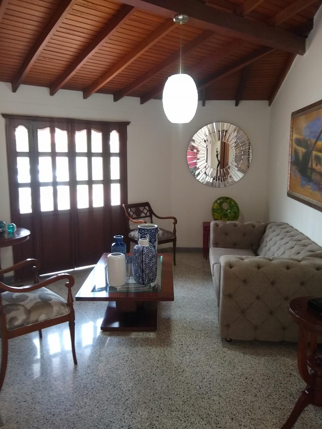 Casa en venta en Centro, Cúcuta · foto 2 de 19