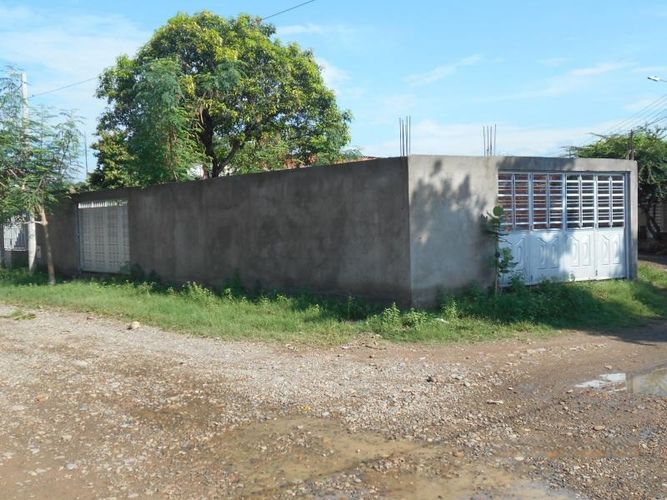 Casa de 3 alcobas en venta en Atalaya, Cúcuta, 40 m² · foto 3 de 6