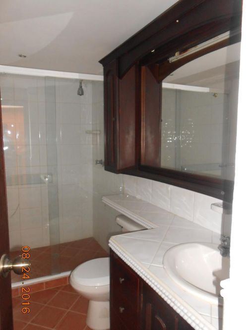 Casa de 3 alcobas en venta en Ub. Villa Camila, Los Patios, 300 m² · foto 7 de 19