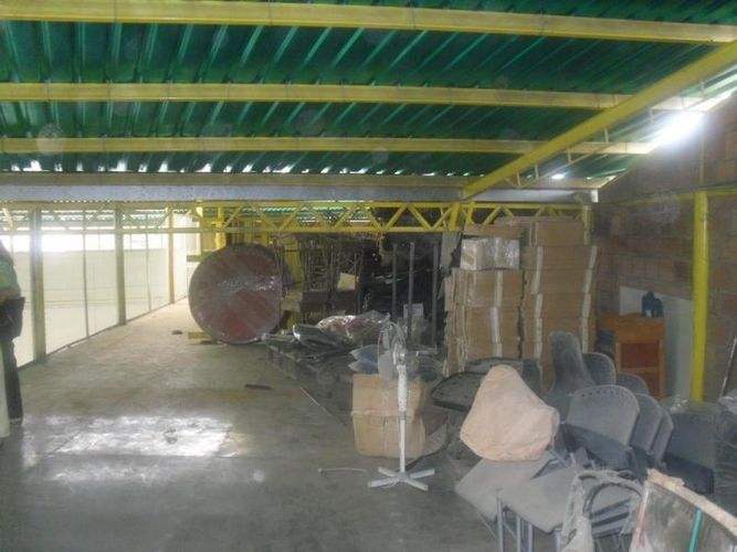 Bodega en venta en San Miguel, Cúcuta, 1482 m² · foto 2 de 2