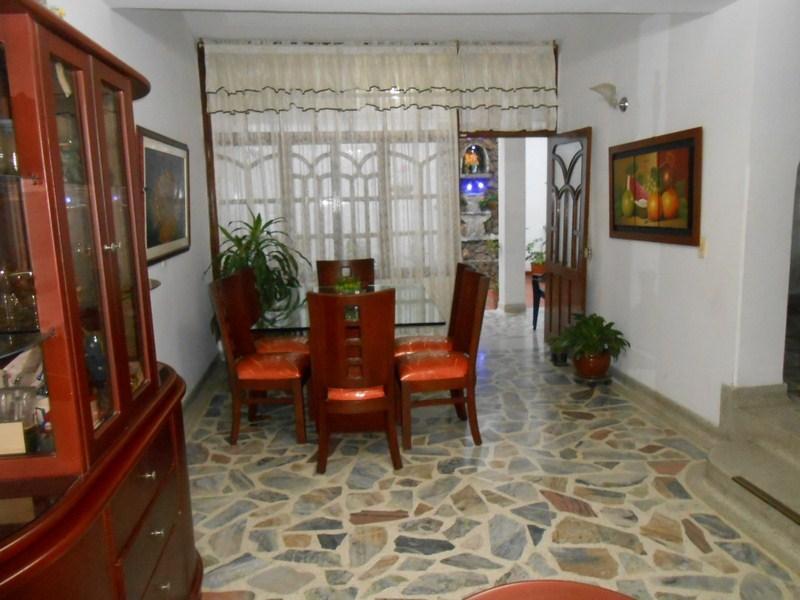 Casa en venta en Quinta Bosch, Cúcuta · foto 4 de 24