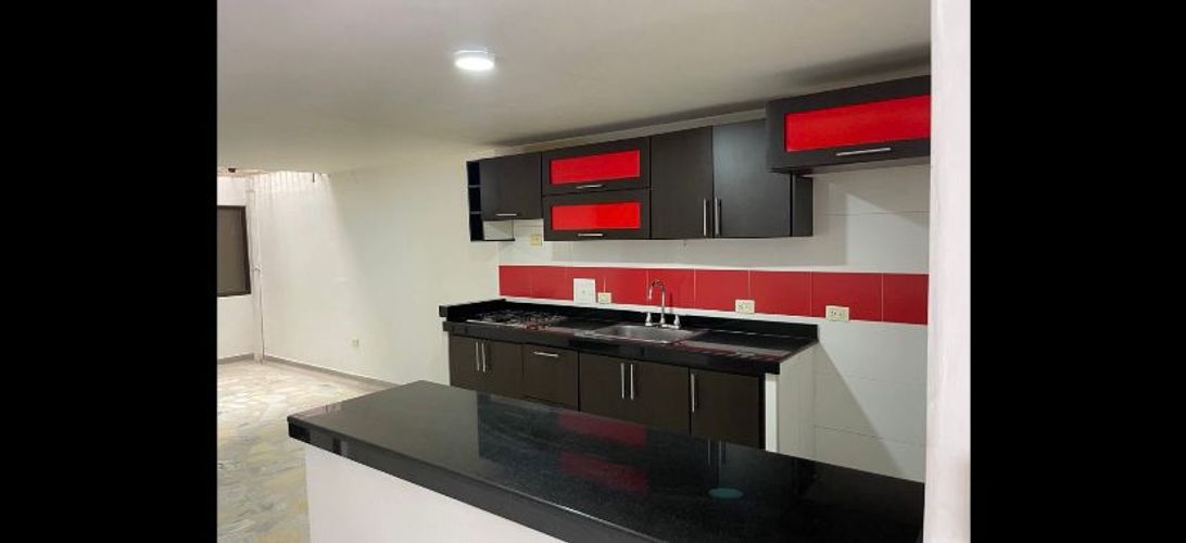 Casa de 6 alcobas en venta en San Eduardo, Cúcuta, 96 m² · foto 4 de 24